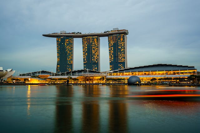 Singapore City Explorer