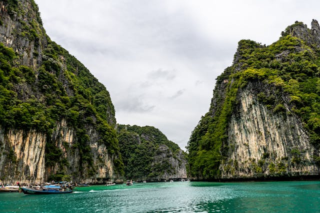 Bangkok Pattaya Phuket Tour